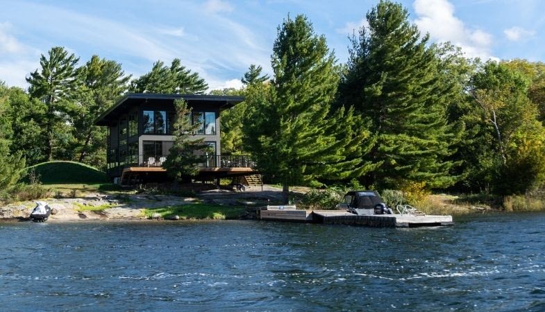 cottage and cabin trends 2021 RE/MAX Recreational Property Report