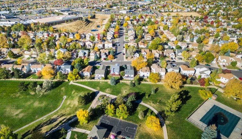 Canadian-Real-Estate Pam Allen Real Estate